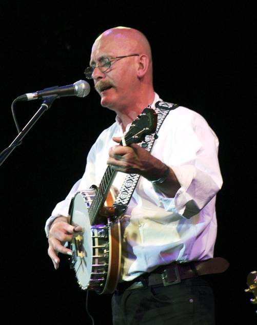 Fraser Nimmo live at Folk on the Pier